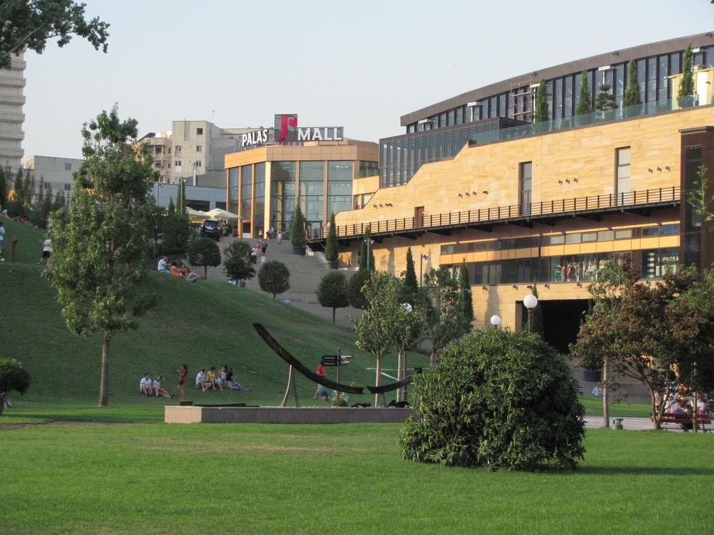 Hotel Ceramica Iasi Esterno foto